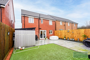 Photo 18- click for photo gallery